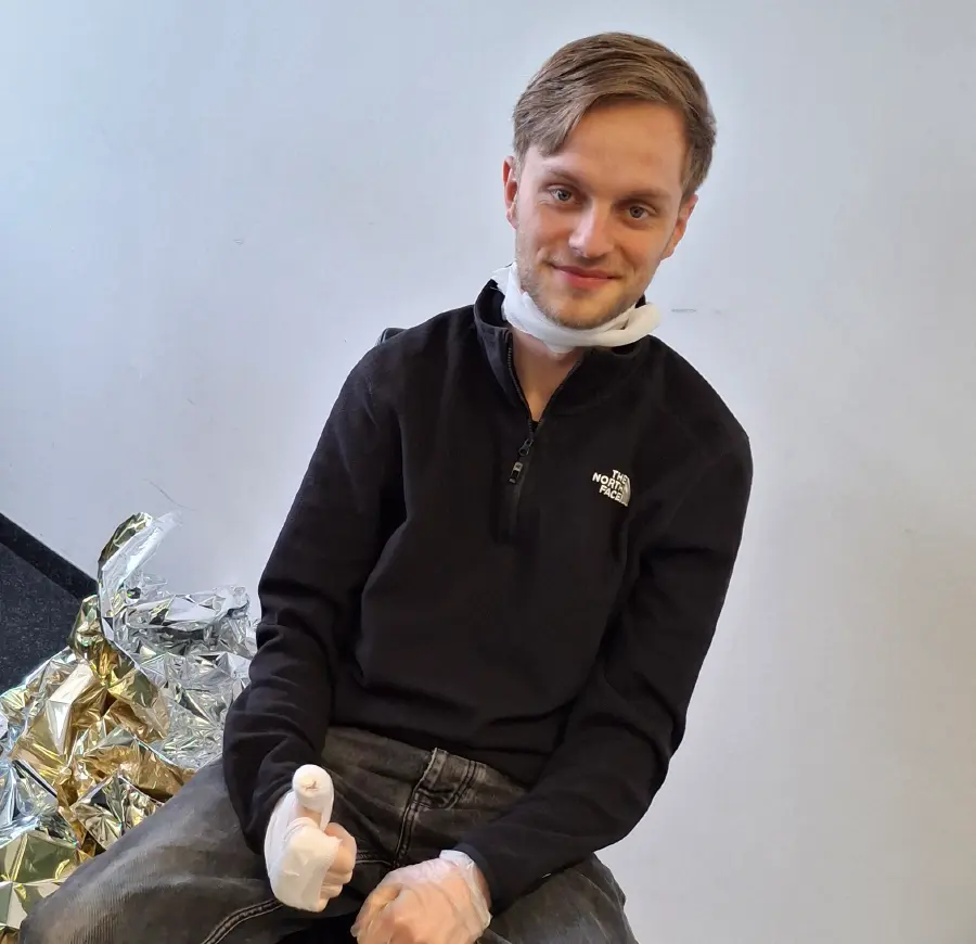 Hals-und-Fingerverband